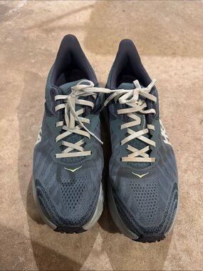🚨🚨 HOKA Men's Running Shoes in Teal Blue with Light Gray Laces